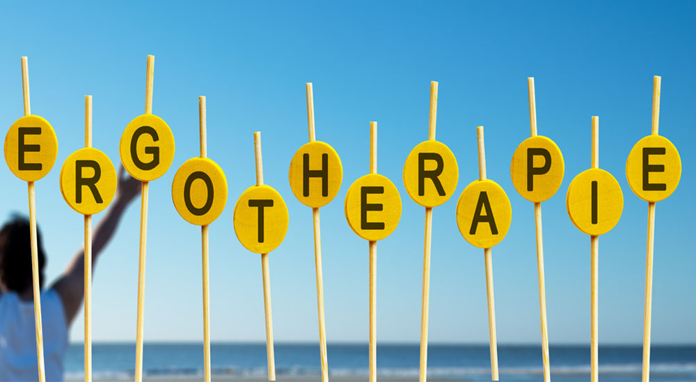 Schild auf dem Ergotherapie zu lesen ist.